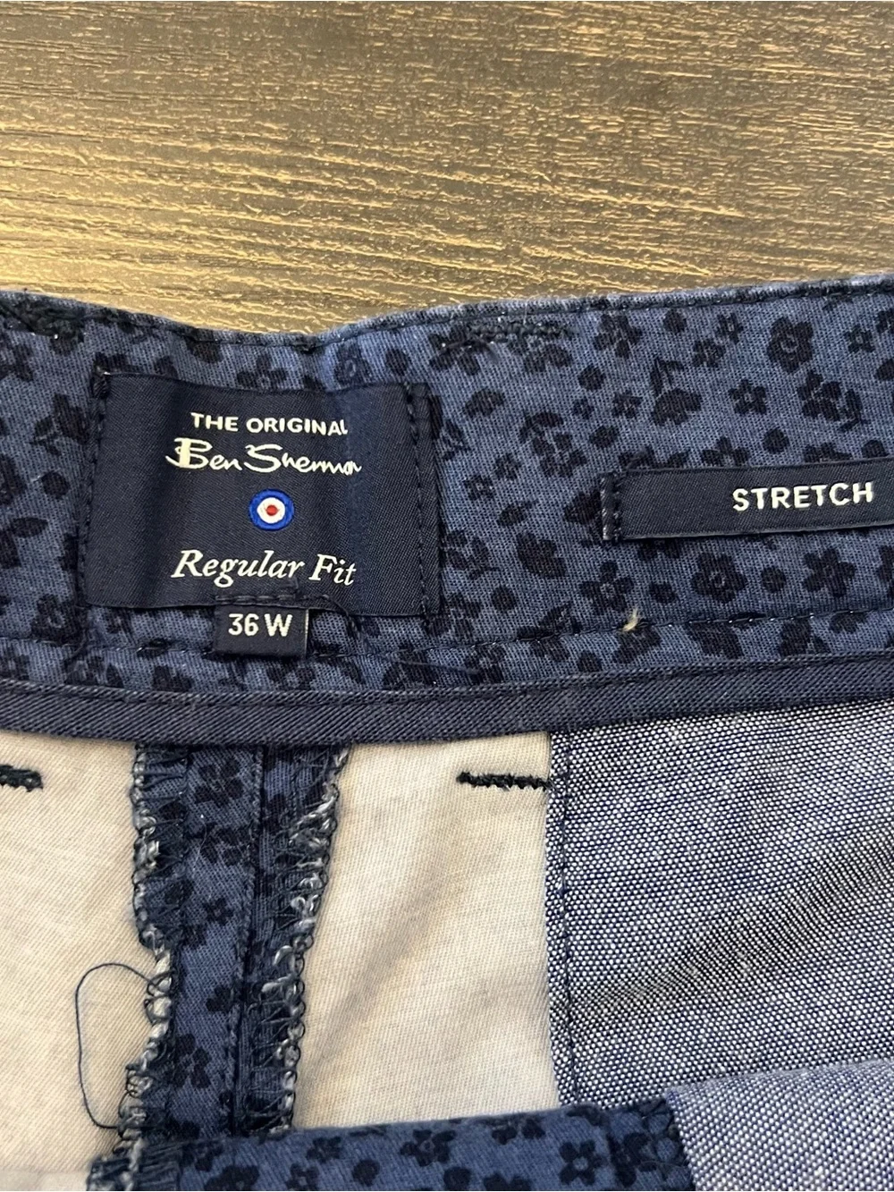 Ben Sherman Stretch Regular Fit Blue Floral Print Size 36W Men's Shorts Golf